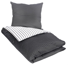 Dobbelt sengetøj 200x200 cm - Narrow lines - Sort - 2 i 1 design - 100% Bomuldssatin 