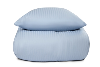 Sengetøj dobbeltdyne 200x200 cm - Lyseblåt sengetøj i 100% Bomuldssatin - Borg Living sengelinned